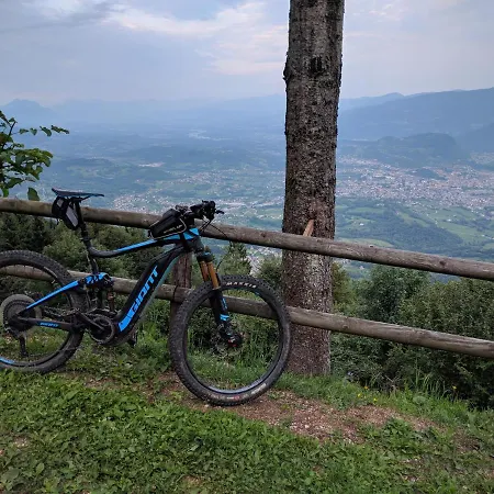아파트 Dolomiti Experience Bike, Hike, Fly & Relax *