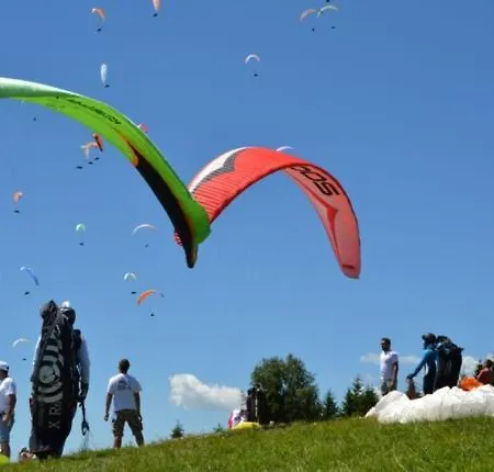 Dolomiti Experience Bike, Hike, Fly & Relax 아파트 펠트레